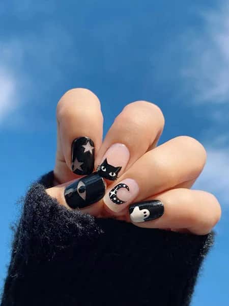 Lindo arte de uñas negro