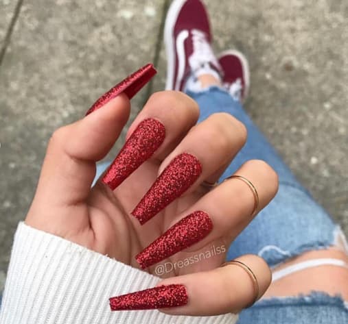 diseño de uñas Rojo rubí