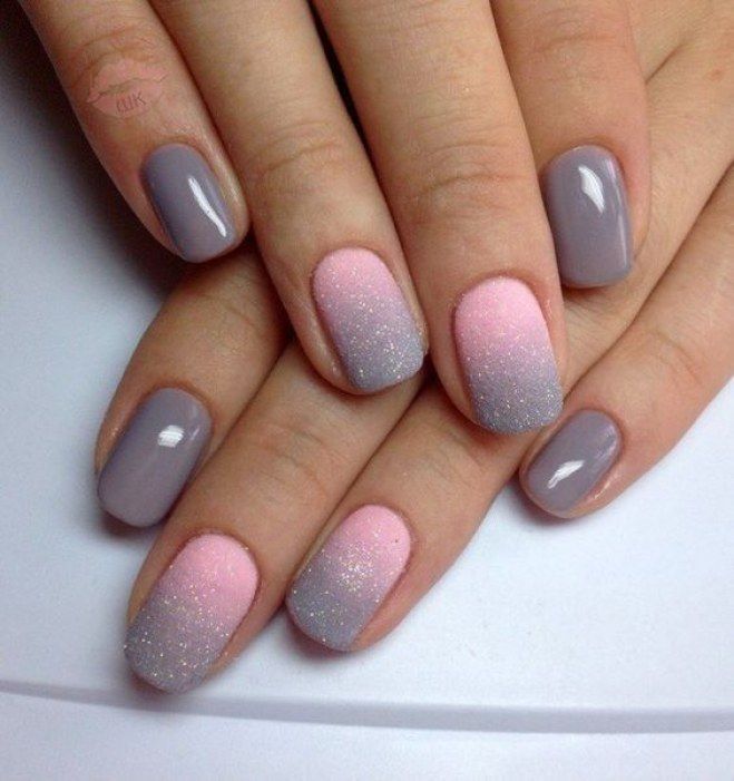 esmalte para uñas de Dos tonos gris y rosado diseño para uñas cortas